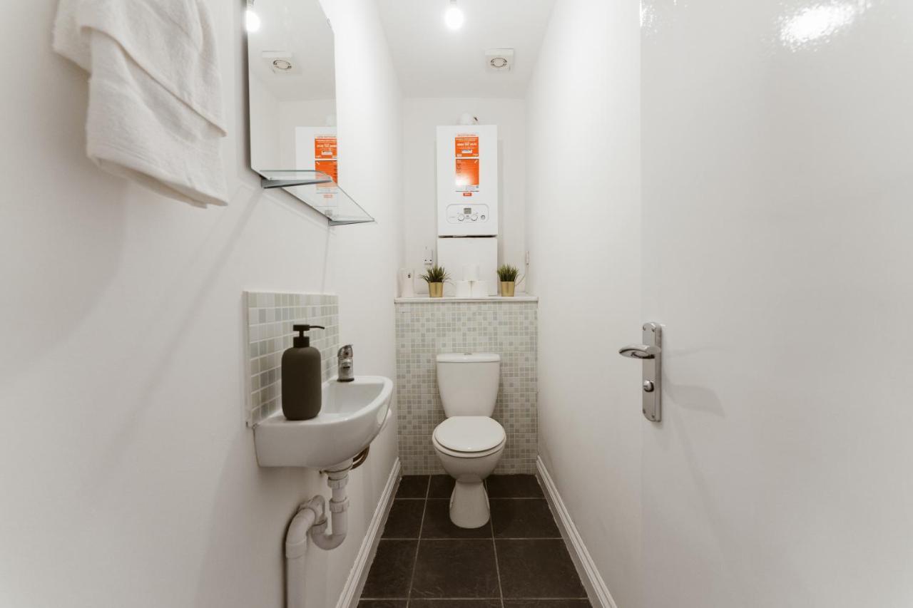 Mile End Rooms 57A Londres Exterior foto