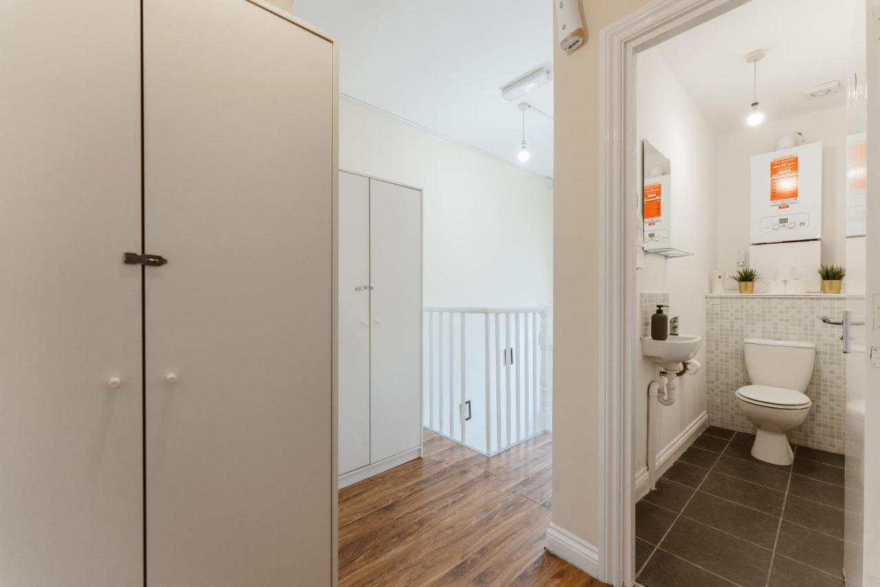 Mile End Rooms 57A Londres Exterior foto
